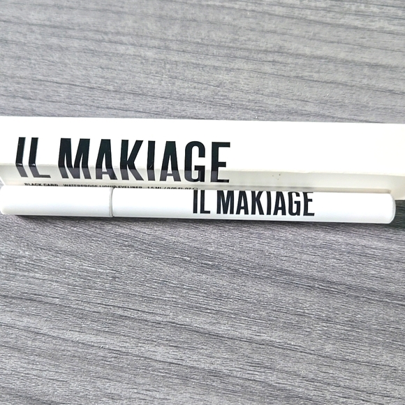 IL MAKIAGE black Card Waterproof Liquid Eyeliner New In Box 1.5 ML NWOT Makeup - Picture 2 of 3